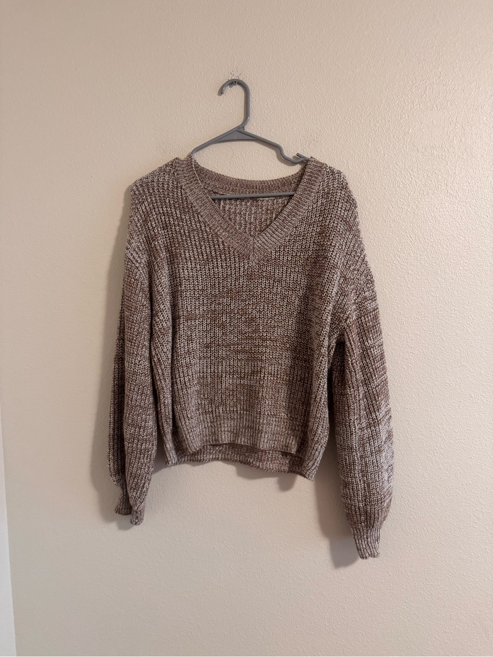 Everyday V-Neck Pullover Sweater in Taupe